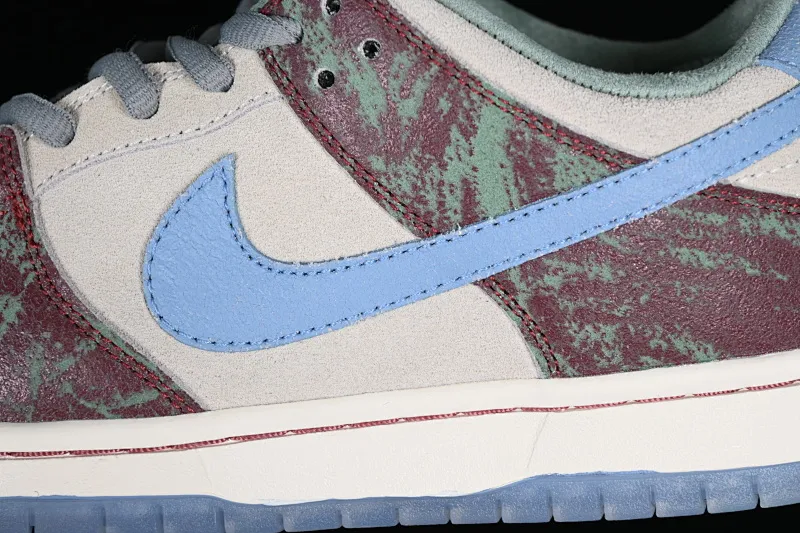 All categories Nk SB Dunk Series Nk SB Dunk Low low-top sneakers K version Crenshaw Skate Club x Nk SB Dunk Low joint model SB low-top sports and leisure sneakers FN4193-100